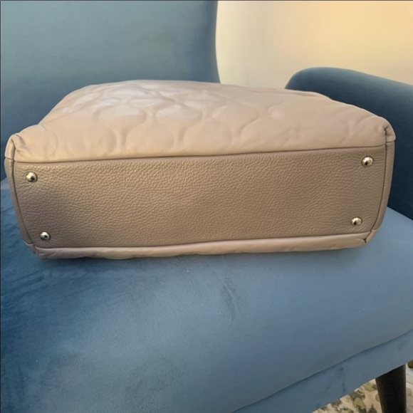 Lisa Conte grey genuine leather shoulder/crossbody bag - Picture 4 of 8